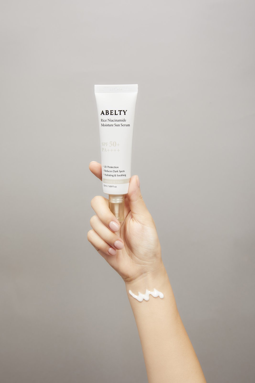 RICE NIACINAMIDE MOISTURE SUN SERUM - Image 6