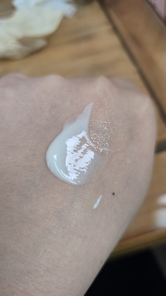 Customer photo of ABELTY Rice Niacinamide Moisture Day Serum