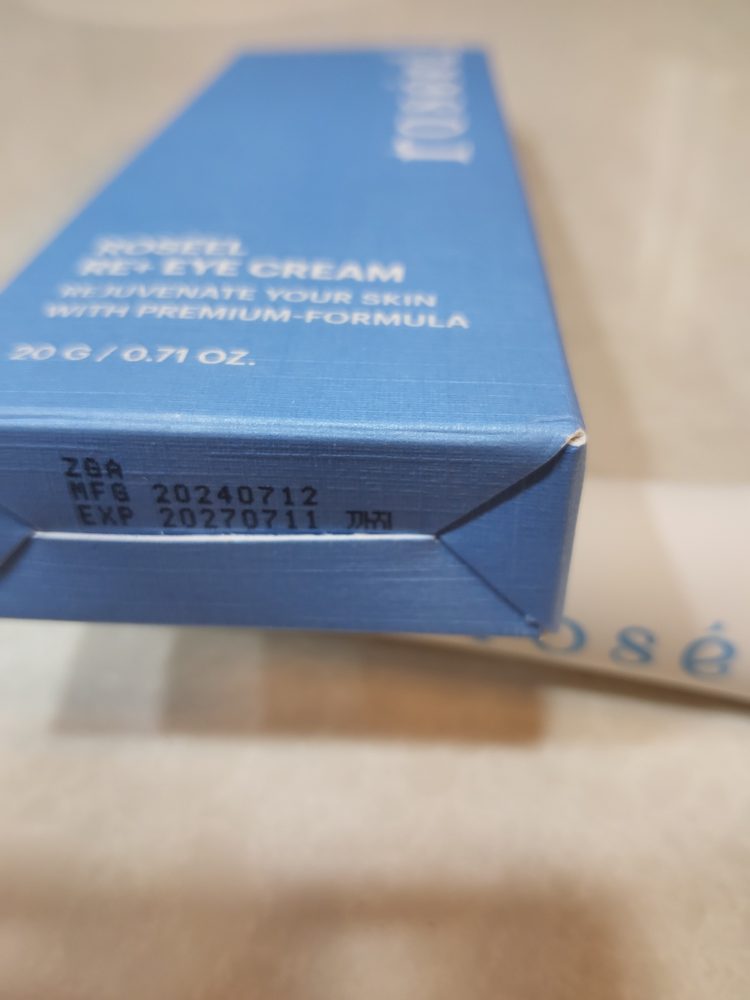 Customer photo of Roséel Eye Cream